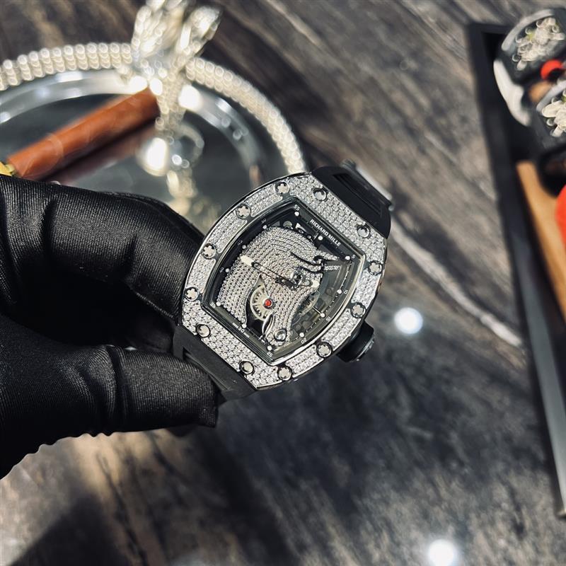 202457162355382 1800